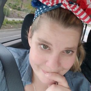 Meet your Posher, Brianne